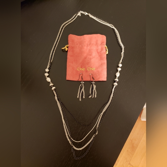 Che Che mixed metals matching necklace and earrings - Picture 1 of 4